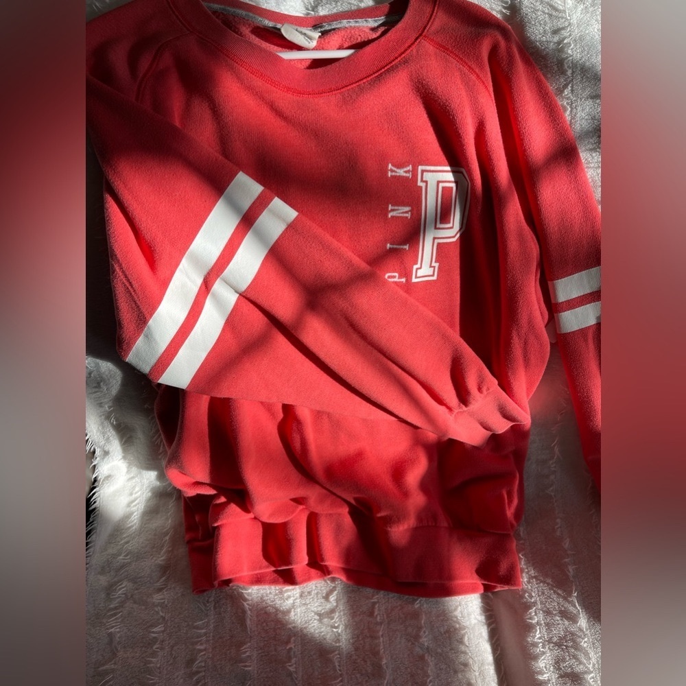 Pink, crewneck sweatshirt